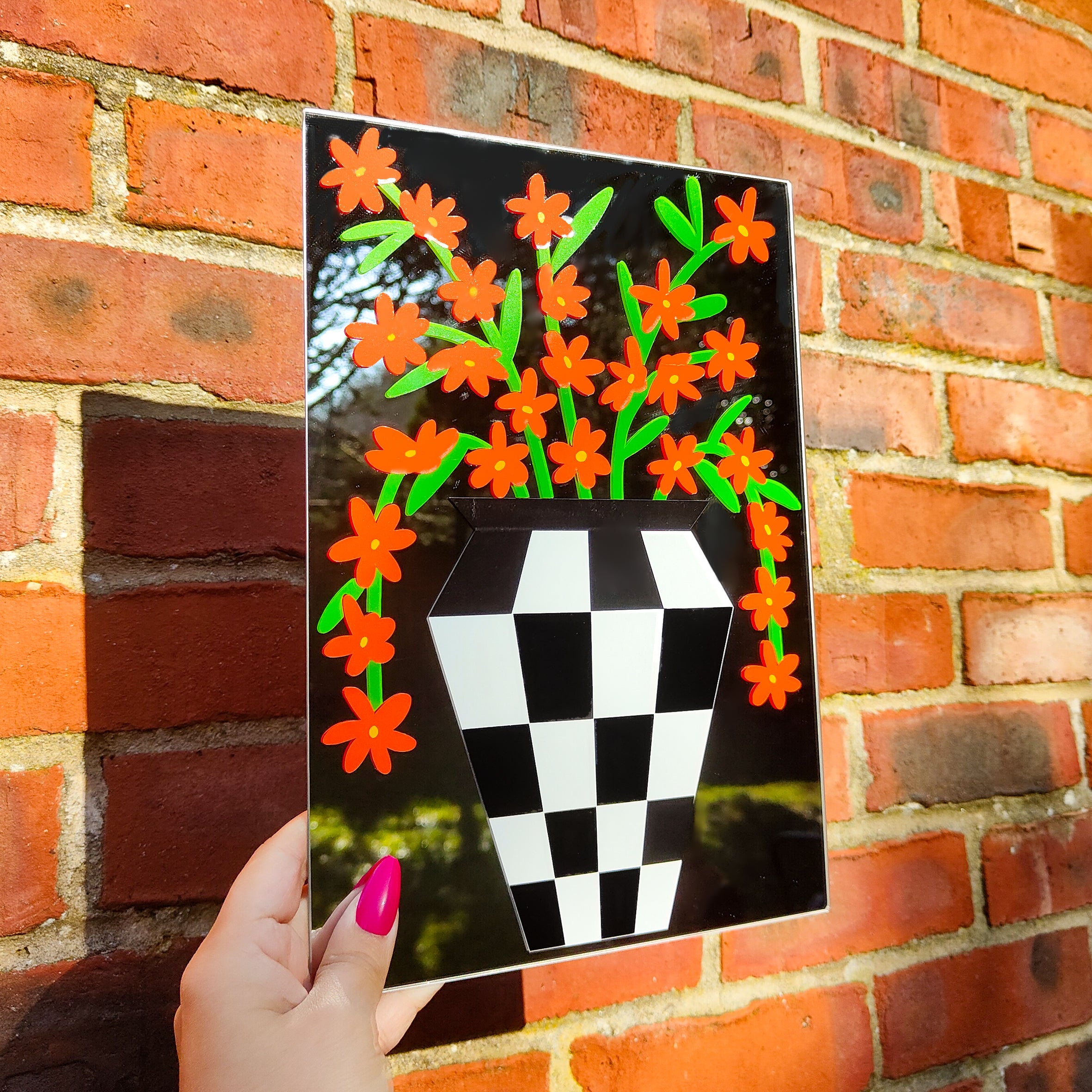 'Check Vase' Mirror