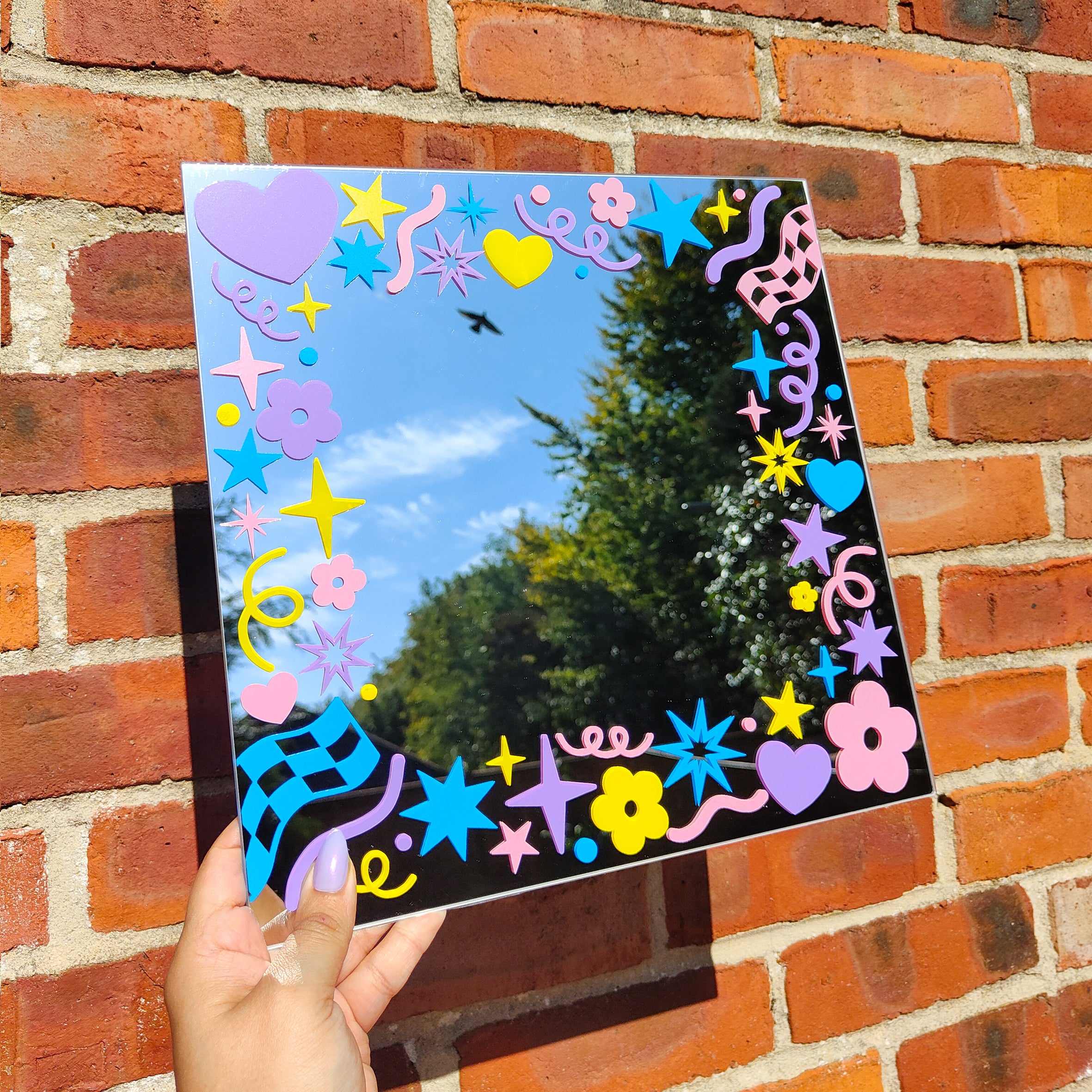 'Doodle Woodle' Selfie Mirror