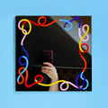 'threads' Selfie Mirror