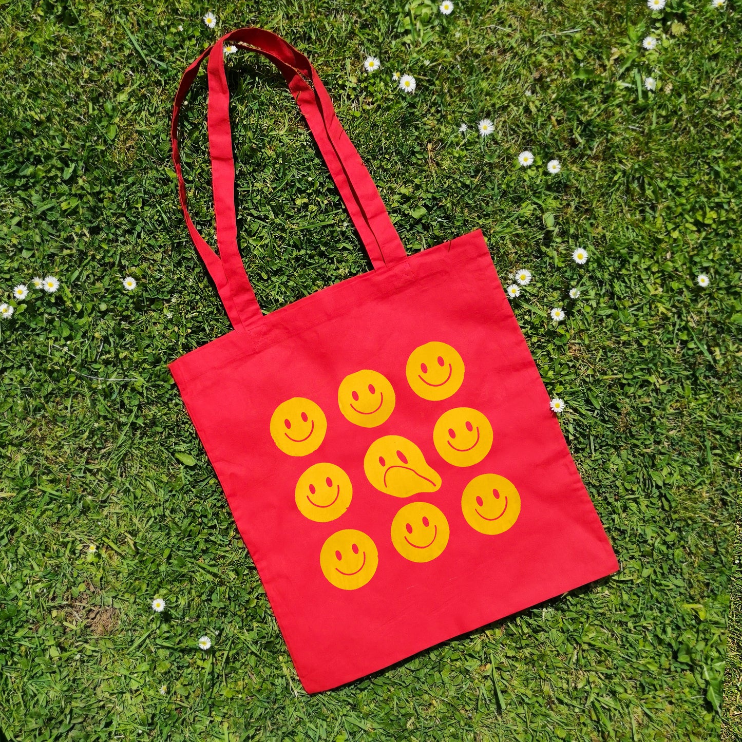 'Smiling' Tote Bag